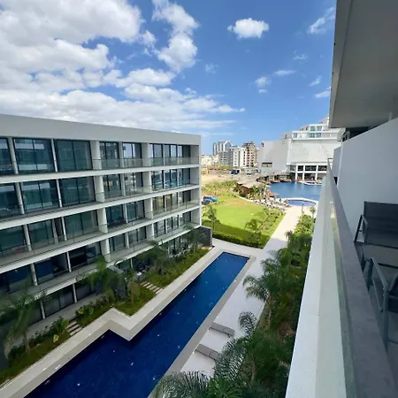 Apartment Grand Sapphire *