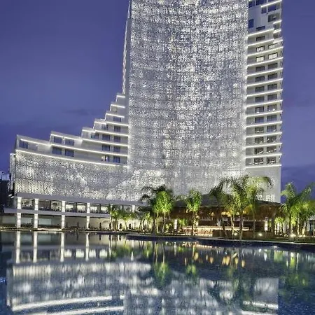 Apartment Grand Sapphire *